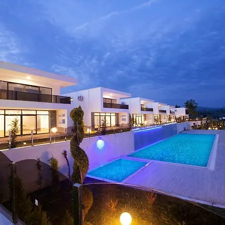 Ada Villas Beverly Hills * Kusadasi